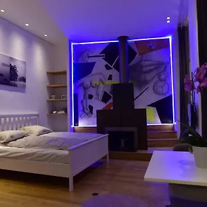 https://brabo-suite-1.hotelsantwerp.net